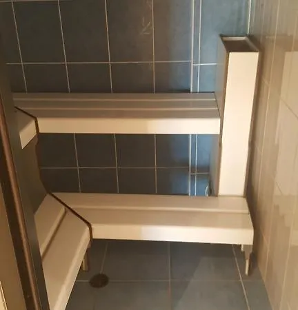 Le Palais Napoleon *