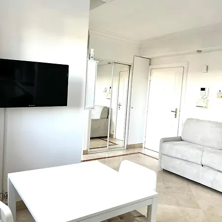 Le Palais Napoleon Apartamento *